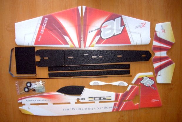 Модель для 3D-пілотажу Edge 540T (HotRed), Світлина 3