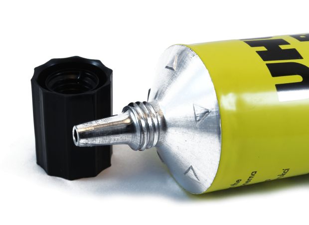 Клей UHU Por (пінопласт), Світлина 2