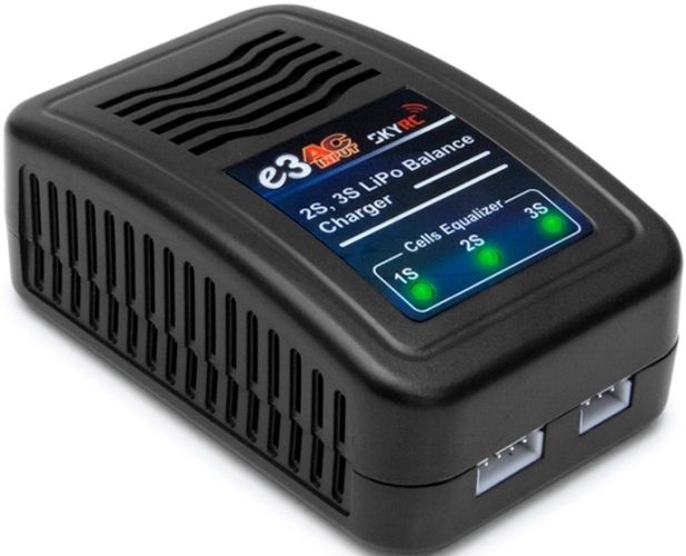 Зарядний пристрій SkyRC e3 для 2S-3S (7.4-11.1 В) Li-Po/Li-Ion акумуляторів, Світлина 1