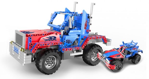 Радіокерований конструктор CaDa Technic (Optimus Prime), Світлина 1