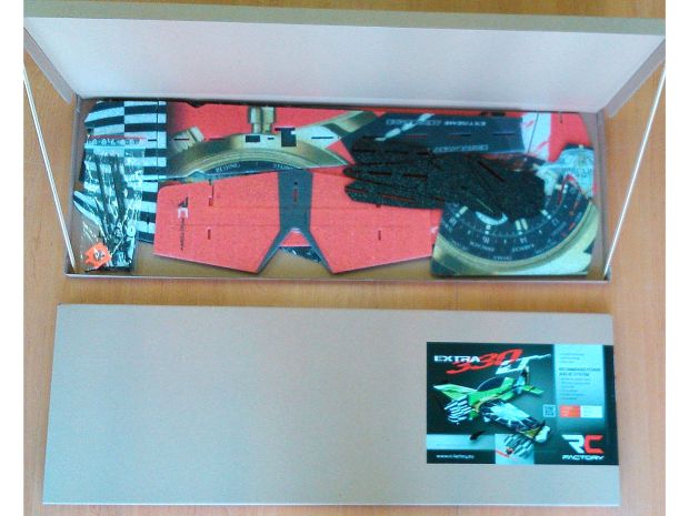 Модель для 3D-пілотажу Extra 330 (Red), Світлина 5