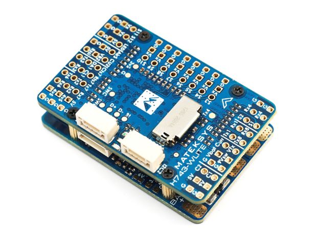 Польотний контролер Matek H743-WLite, Світлина 1