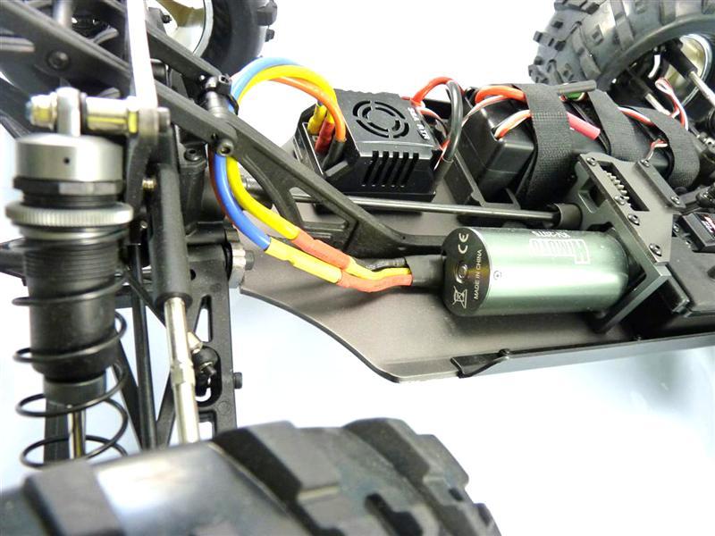 Автомодель монстр 1/8 Himoto Raider Mega E8MTL (безколекторна) RTR (світлина #8)