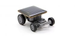 Микро-модель автомобиля на солнечной батарее