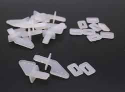 Нейлоновые кабанчики 18х12х8мм с фиксатором